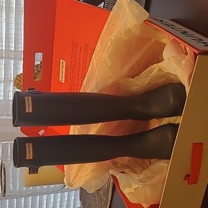 Hunter Tall Navy Boots